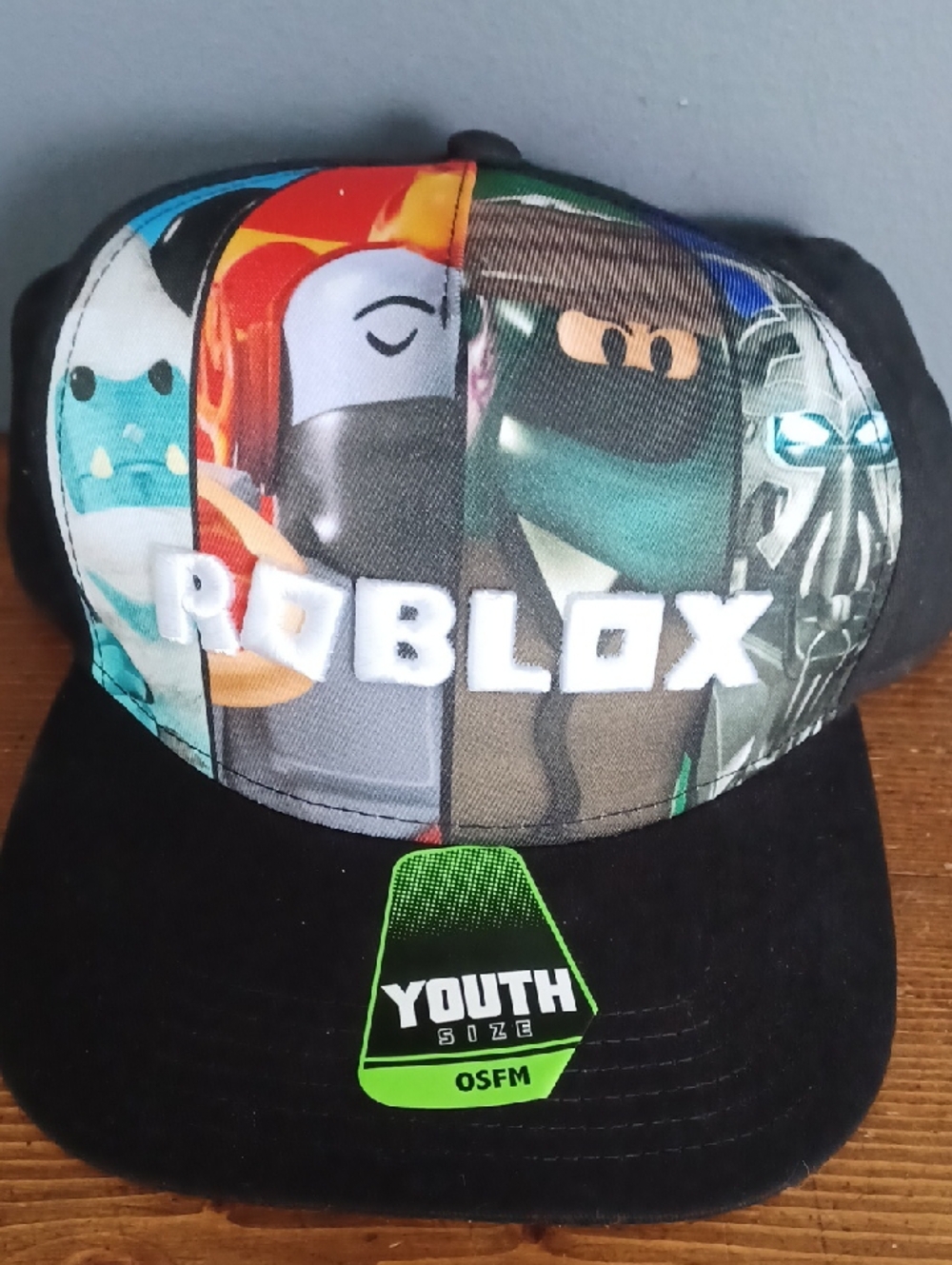 Roblox Hat - Picture 7 of 7